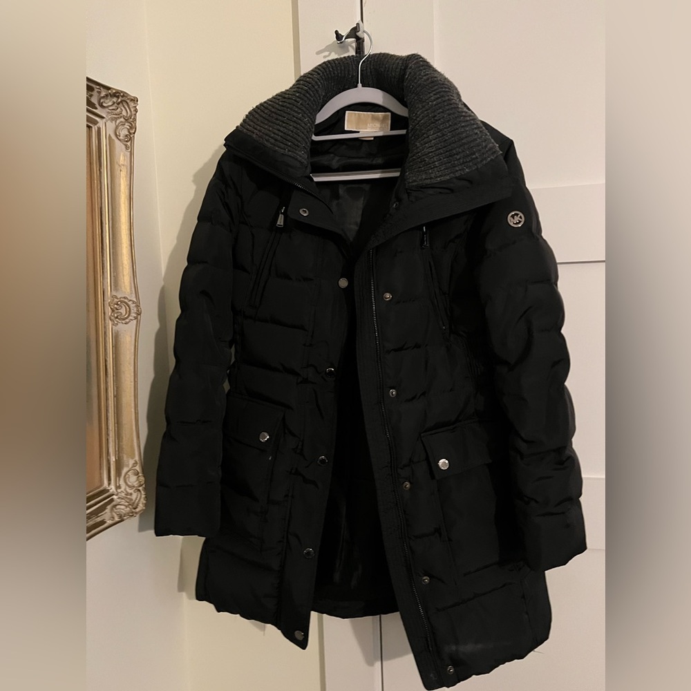 Black Michael Kors puffy coat